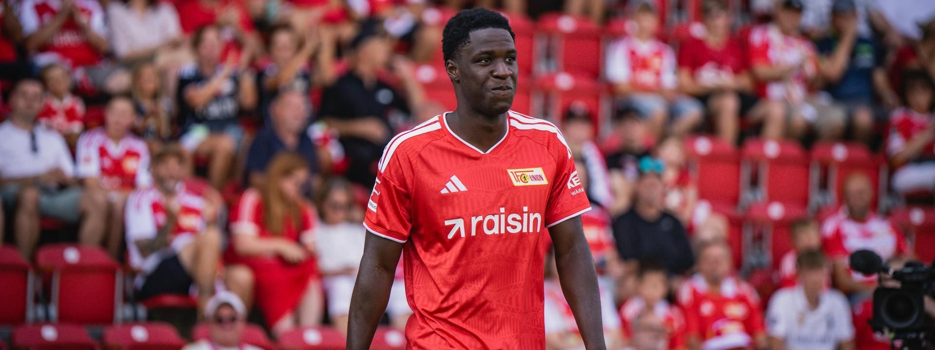 Oluwaseun Ogbemudia wechselt auf Leihbasis nach Mannheim