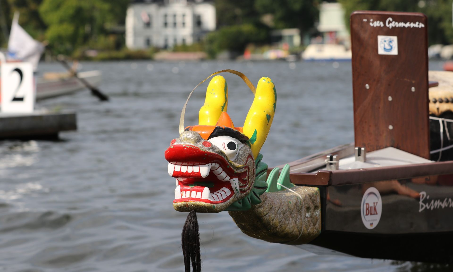 Drachenboot-Fun-Cup des Eisernen VIRUS
