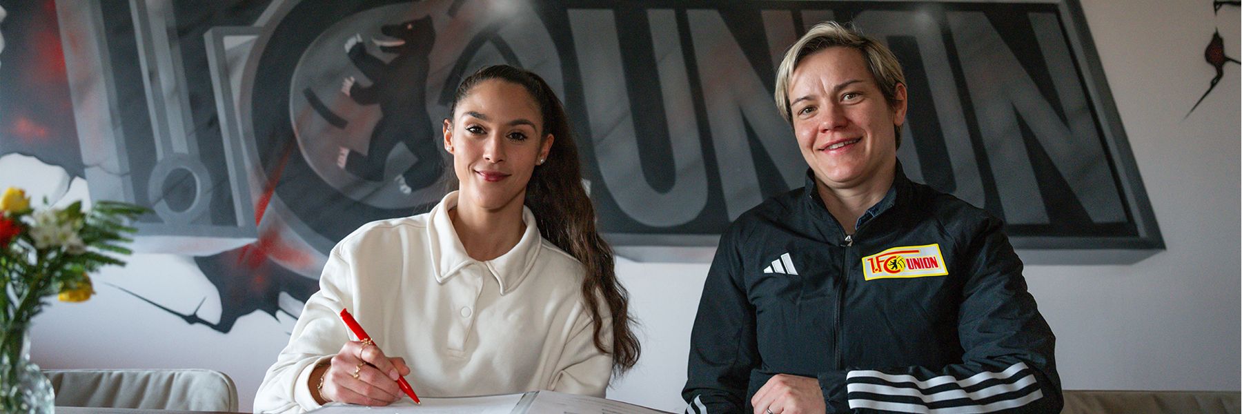 Fatma Sakar Signs for Union 