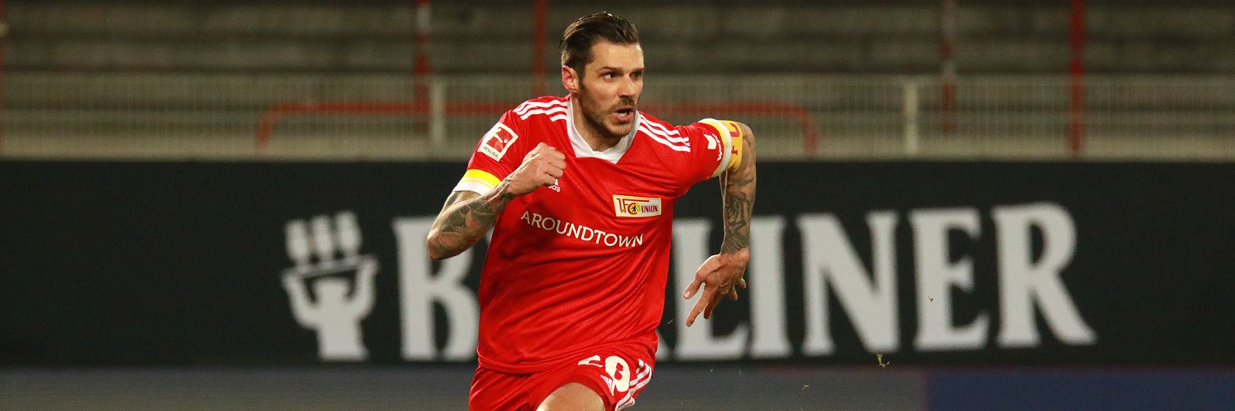 Christopher Trimmel signs new contract