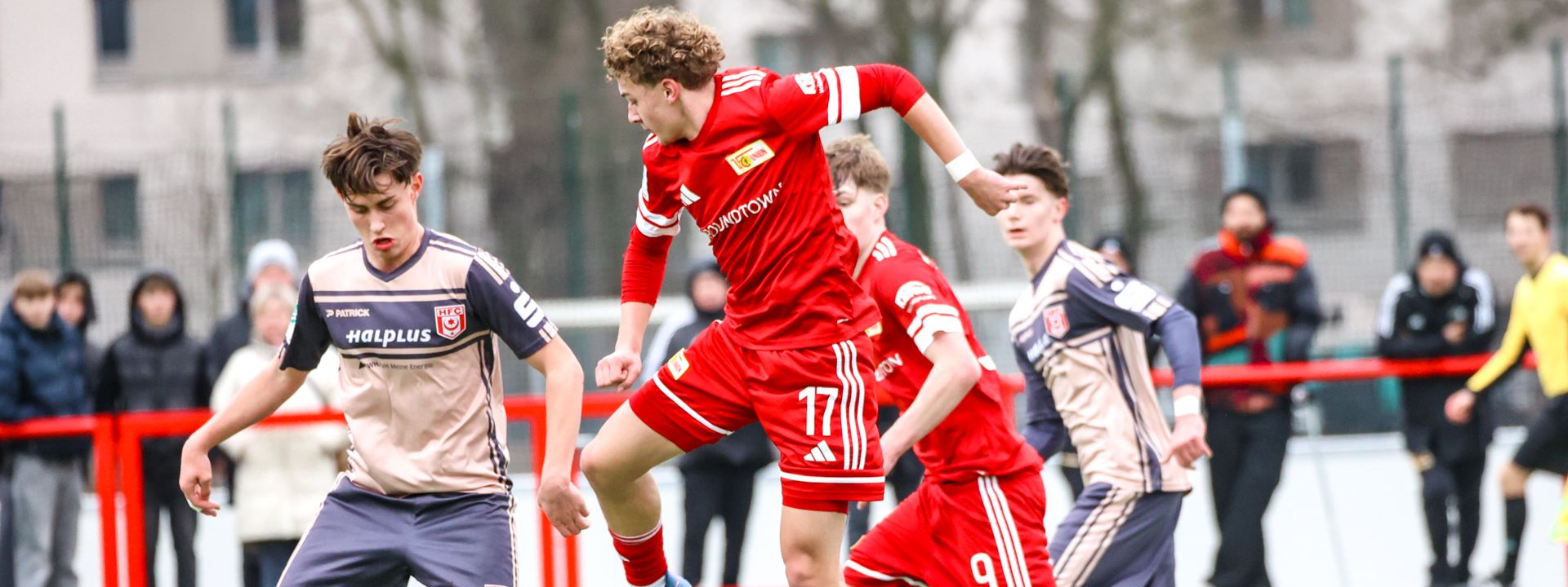 U17 gastiert beim Halleschen FC  