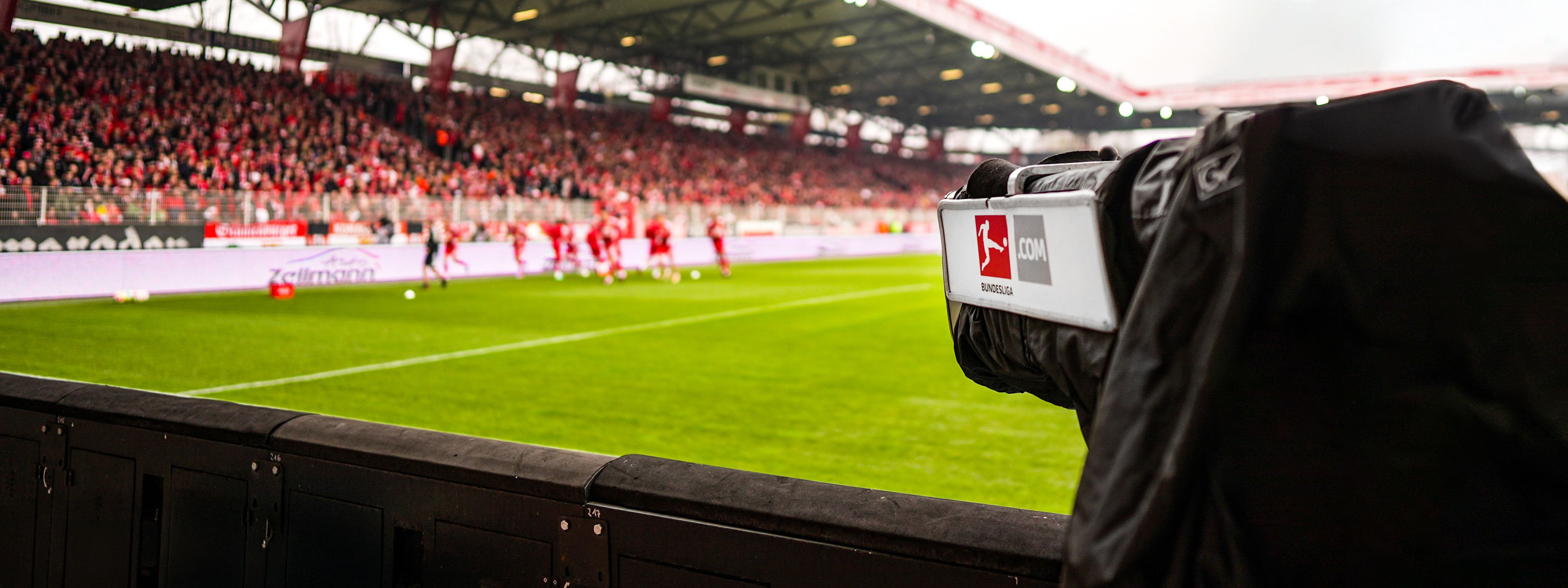 Unions Männer starten gegen Eintracht Frankfurt 